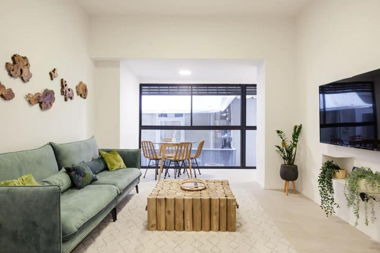 Renovated Large 3Rm Apartment 5 Min From The Beach Tel Aviv Exterior photo