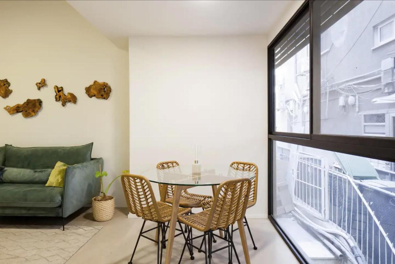 Renovated Large 3Rm Apartment 5 Min From The Beach Tel Aviv Exterior photo